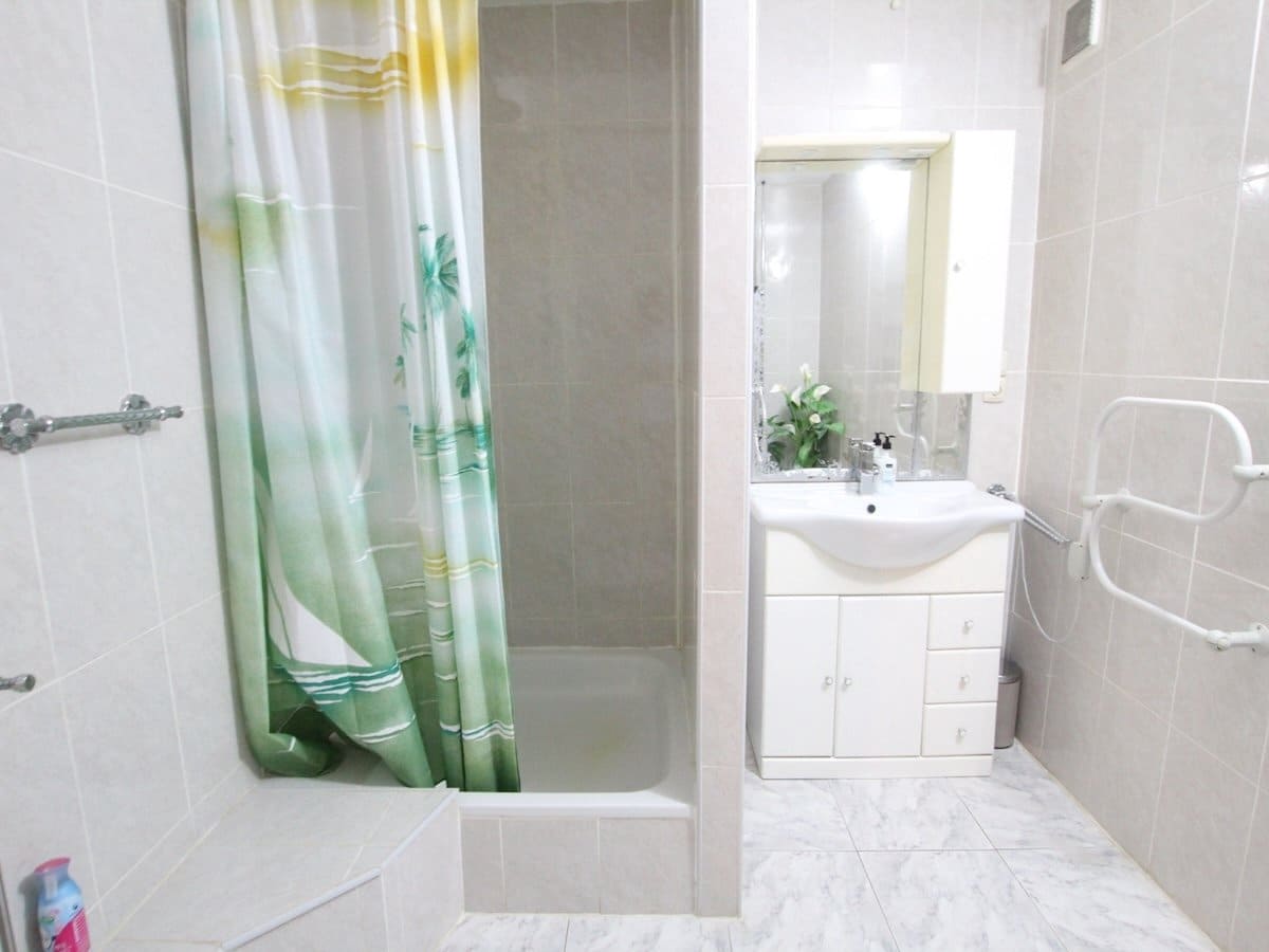 Chalet de 3 habitaciones en Benimar en venta - 275.000 € (Ref: 10052013)