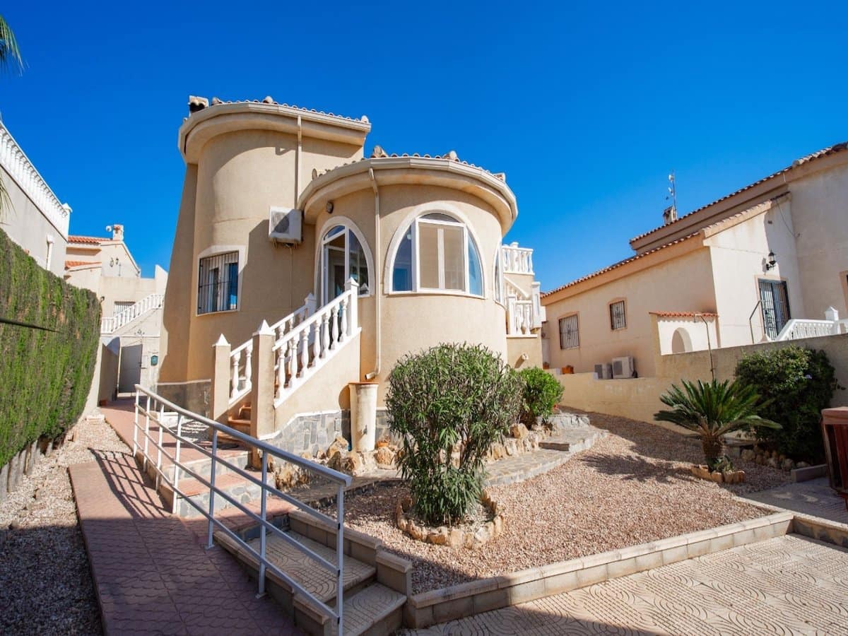 2 slaapkamer Villa te koop in Ciudad Quesada - € 245.000 (Ref: 10065167)
