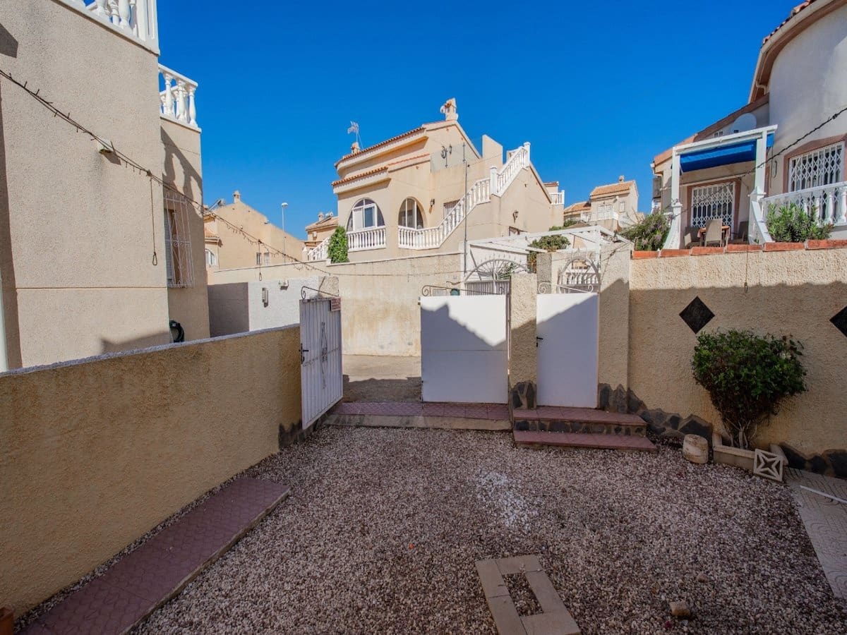 2 slaapkamer Villa te koop in Ciudad Quesada - € 245.000 (Ref: 10065167)