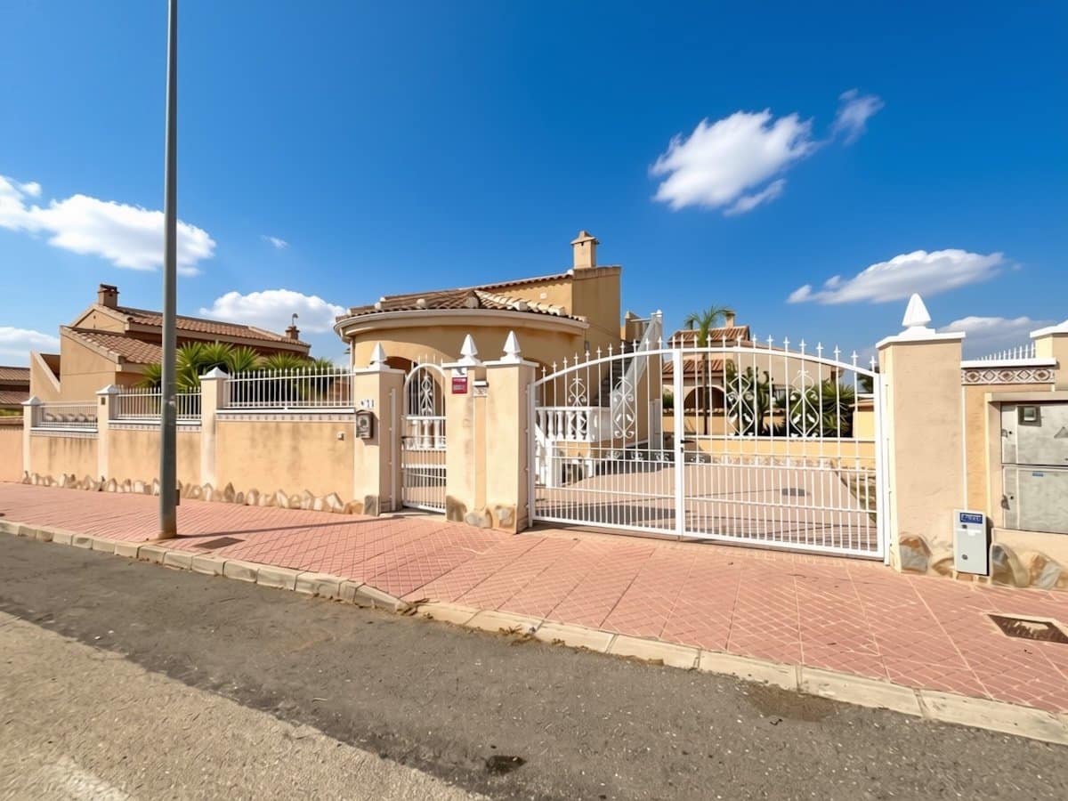 2 chambre Villa/Maison à vendre à Ciudad Quesada - 249 000 € (Ref: 10065169)