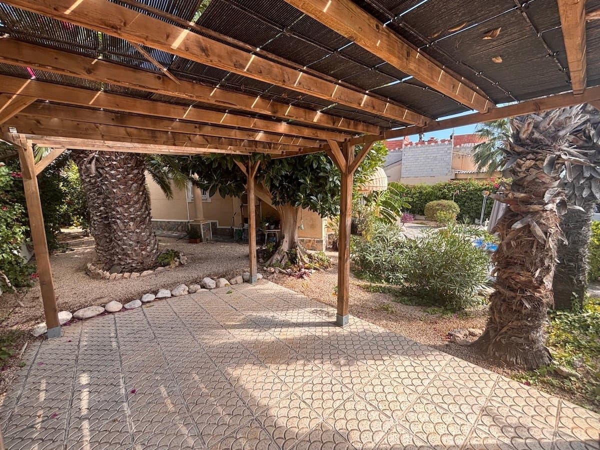 3 soverom Villa til salgs i Ciudad Quesada med svømmebasseng - € 399 950 (Ref: 10065171)