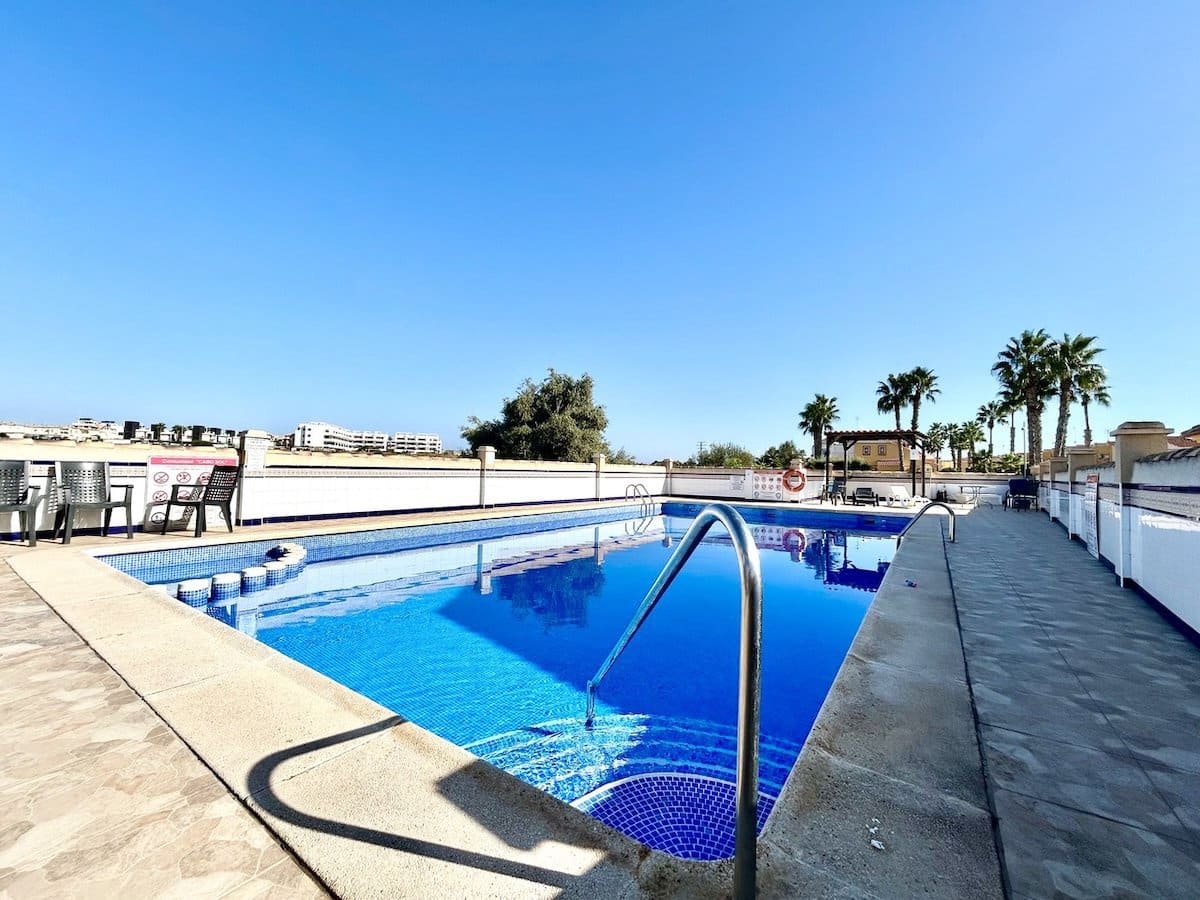2 sovrum Lägenhet till salu i Cabo Roig - 175 000 € (Ref: 10065173)