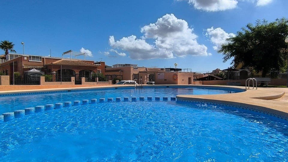 2 soveværelse Lejlighed til salg i Los Montesinos - € 139.950 (Ref: 10073282)