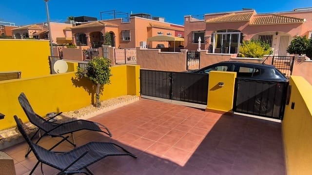2 bedroom Apartment for sale in Los Montesinos with pool garage - € 139,950 (Ref: 10073282)