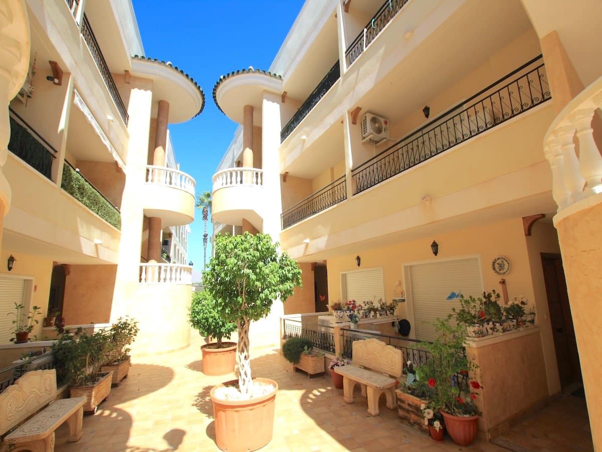 2 quarto Apartamento para venda em Jacarilla com piscina - 128 000 € (Ref: 10076734)