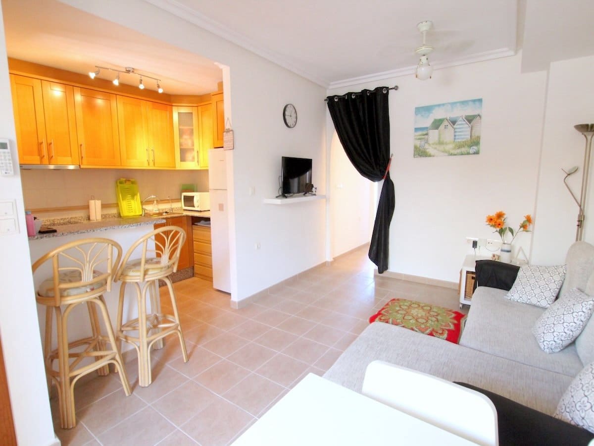 2 quarto Apartamento para venda em Jacarilla com piscina - 128 000 € (Ref: 10076734)