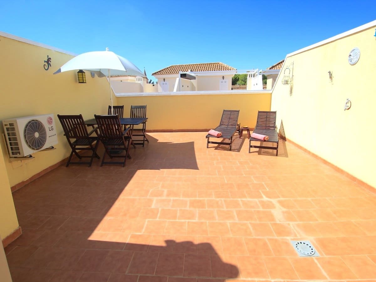 2 quarto Apartamento para venda em Jacarilla com piscina - 128 000 € (Ref: 10076734)