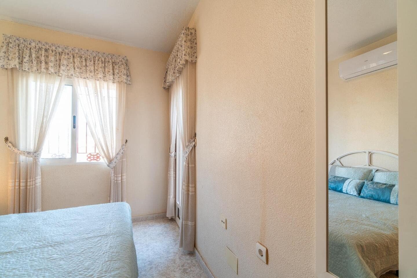 3 quarto Casa em Banda para venda em Playa Flamenca - 225 000 € (Ref: 10076849)