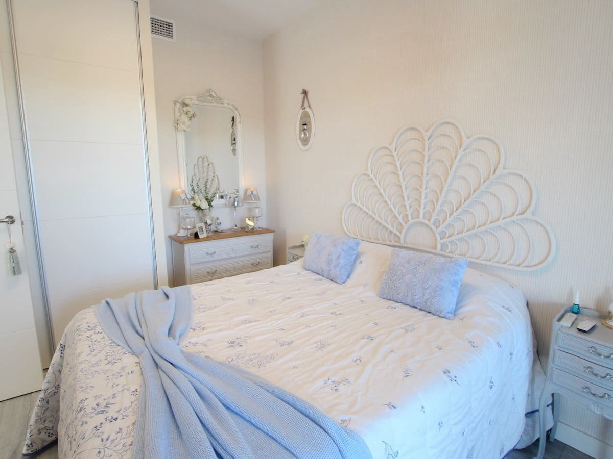 3 chambre Villa/Maison à vendre à Daya Vieja avec piscine - 375 000 € (Ref: 10076850)