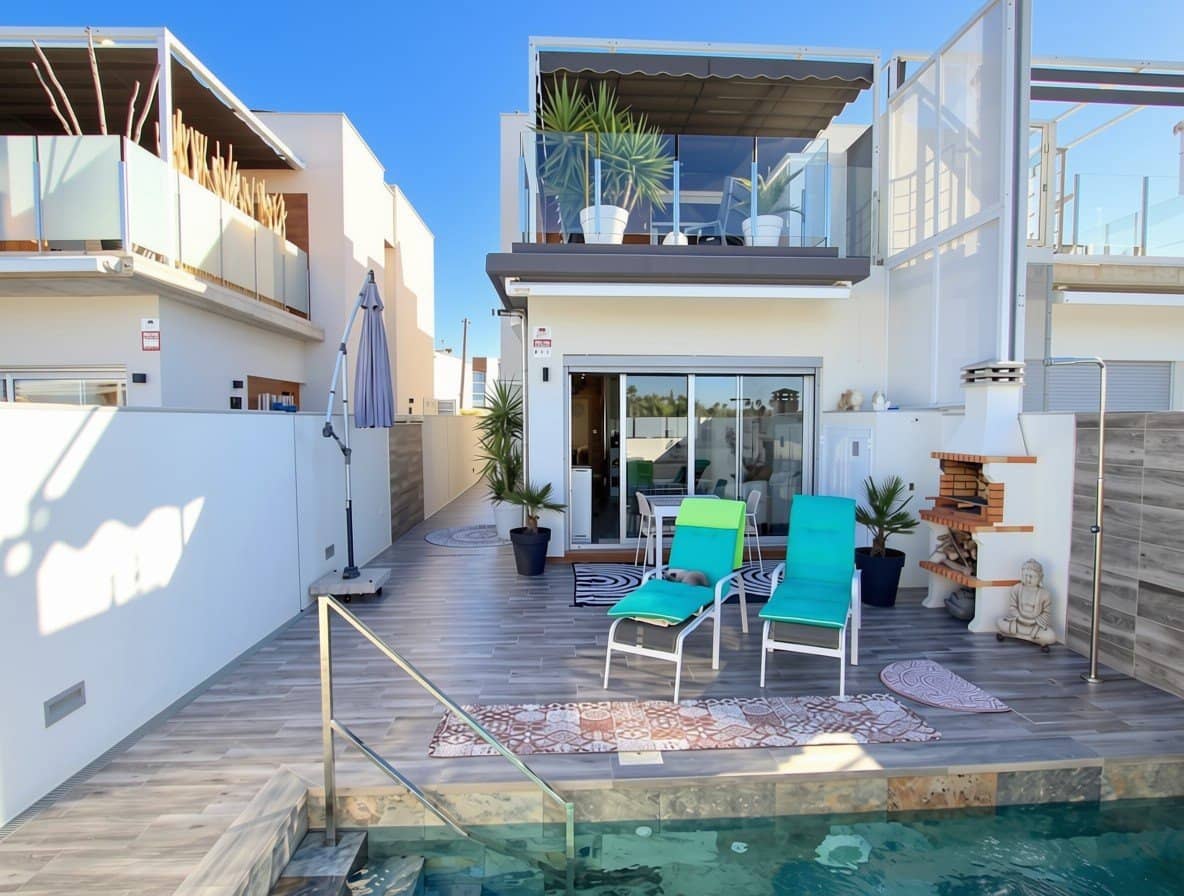 3 chambre Villa/Maison à vendre à Daya Vieja avec piscine - 375 000 € (Ref: 10076850)