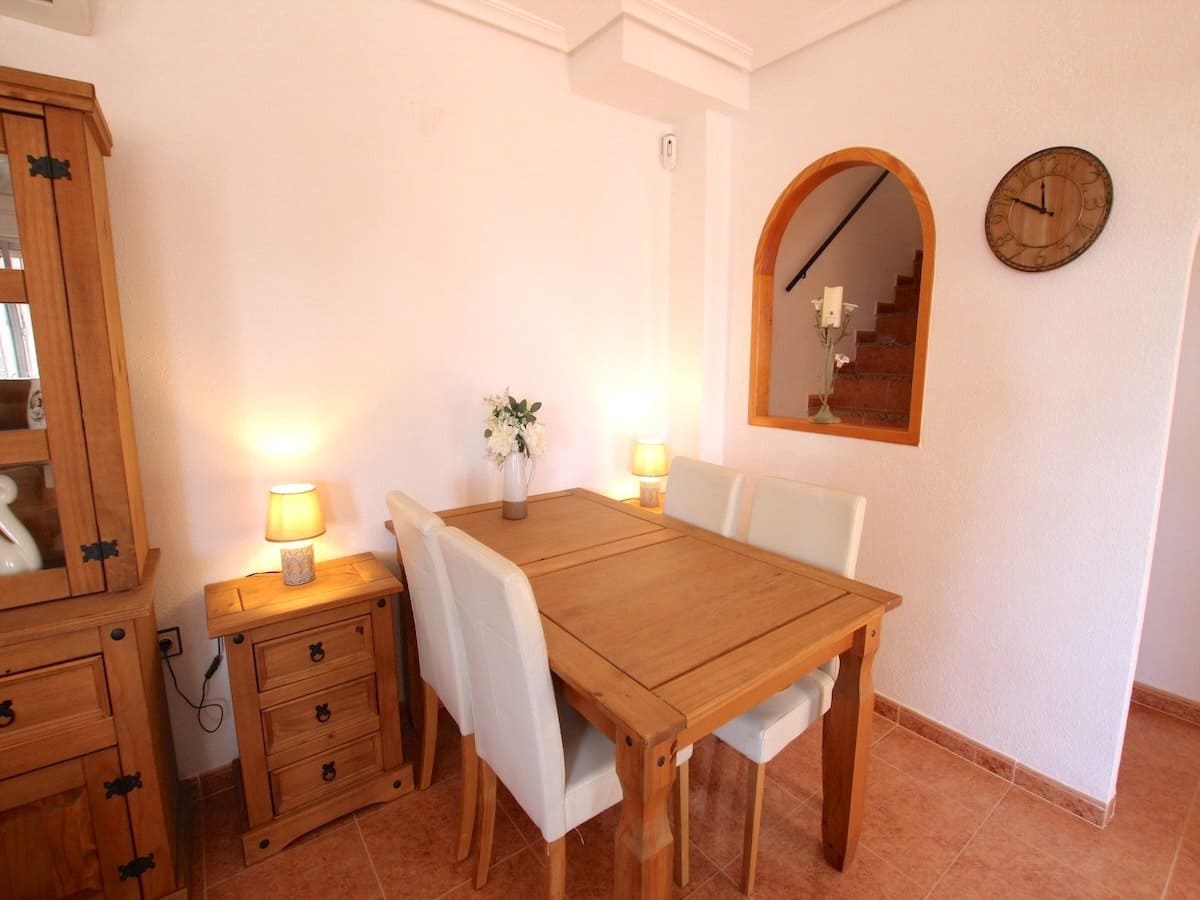 3 sypialnia Willa na sprzedaż w Los Montesinos z basenem garażem - 199 500 € (Ref: 10095727)