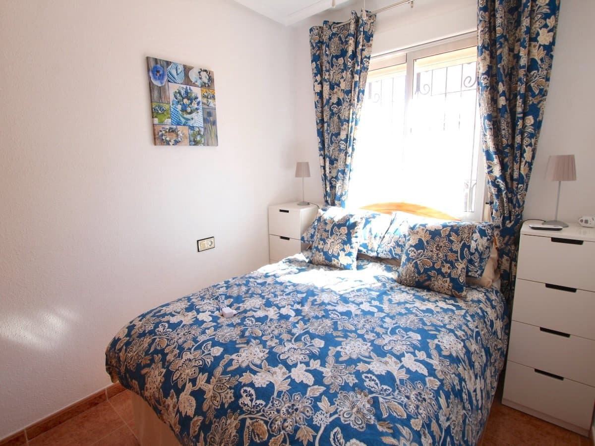 3 sypialnia Willa na sprzedaż w Los Montesinos z basenem garażem - 199 500 € (Ref: 10095727)