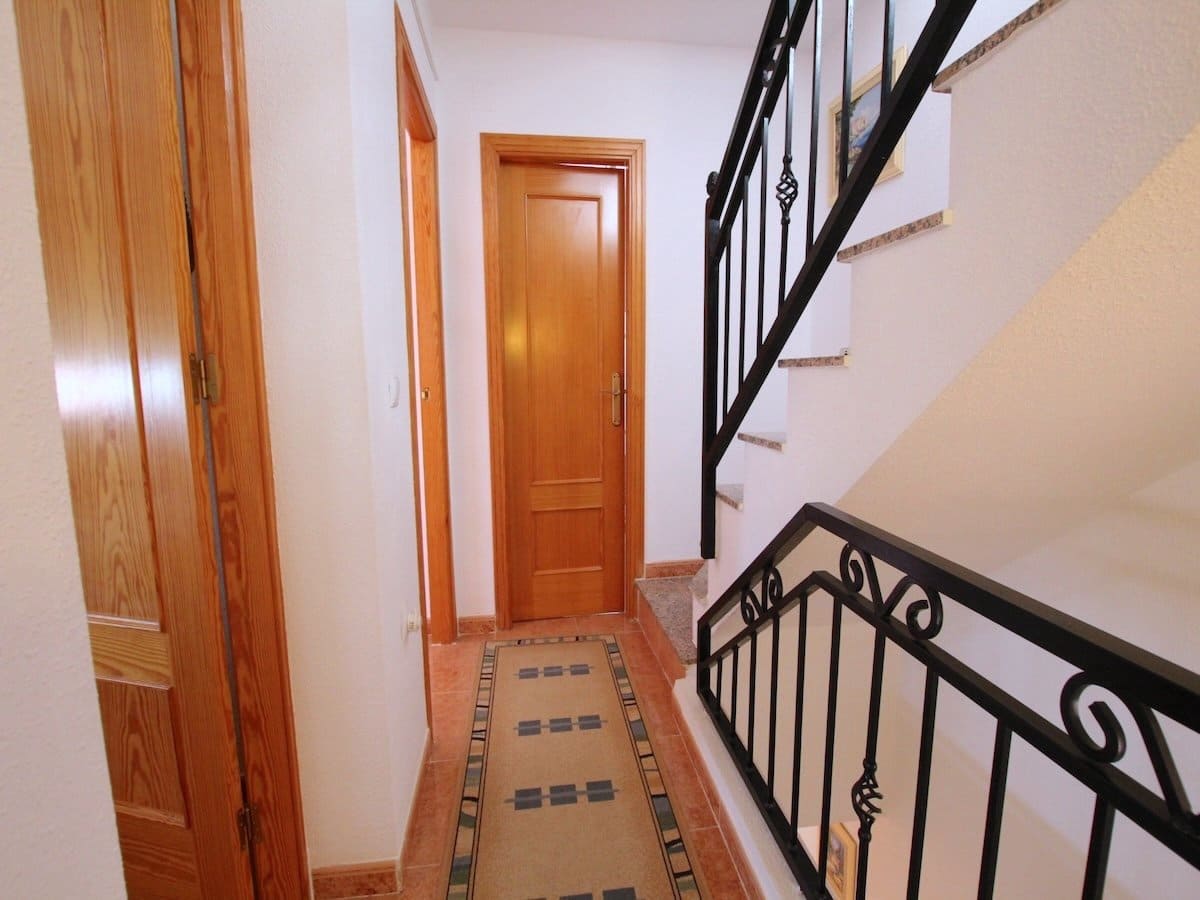 3 sypialnia Willa na sprzedaż w Los Montesinos z basenem garażem - 199 500 € (Ref: 10095727)