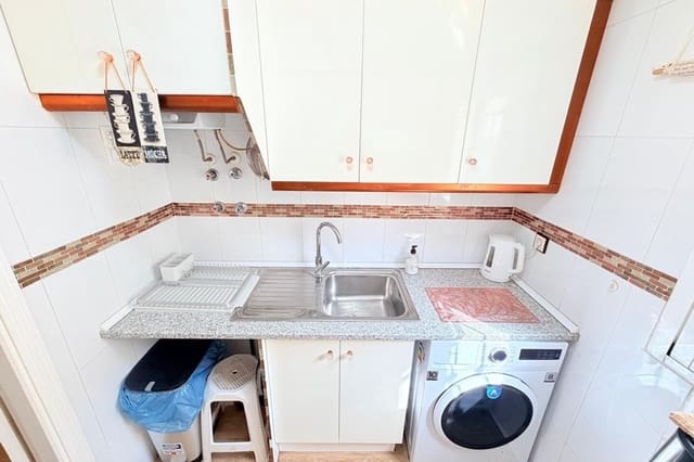 2 bedroom Apartment for sale in Los Montesinos with pool - € 135,000 (Ref: 10101302)