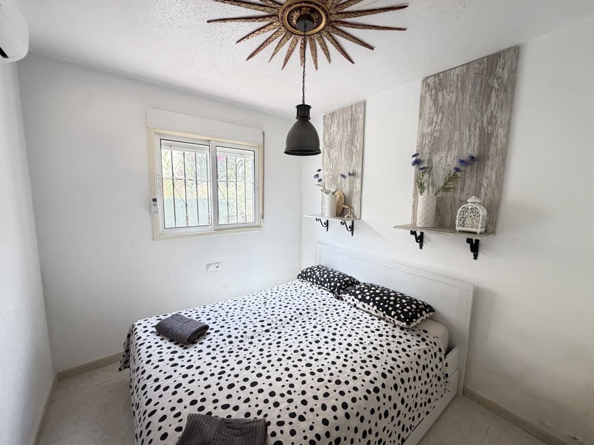 2 makuuhuone Huoneisto myytävänä paikassa Villamartin mukana uima-altaan - 159 995 € (Ref: 10113338)