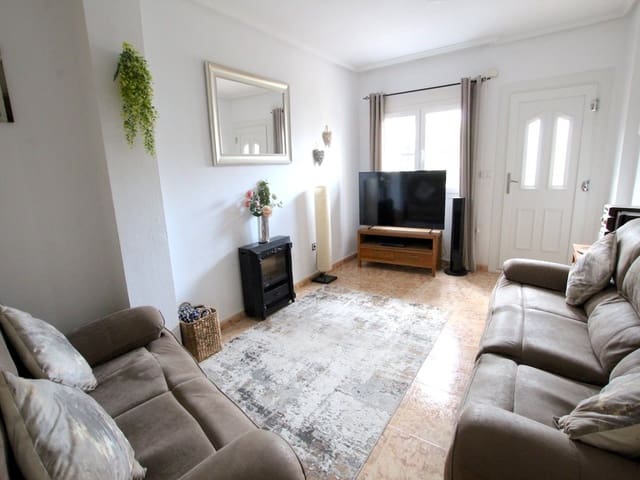 2 soveværelse Byhus til salg i Villamartin, Orihuela med swimmingpool - € 179.500 (Ref: 10124534)