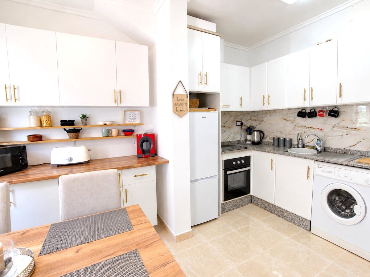2 soveværelse Byhus til salg i Villamartin med swimmingpool - € 179.500 (Ref: 10124534)