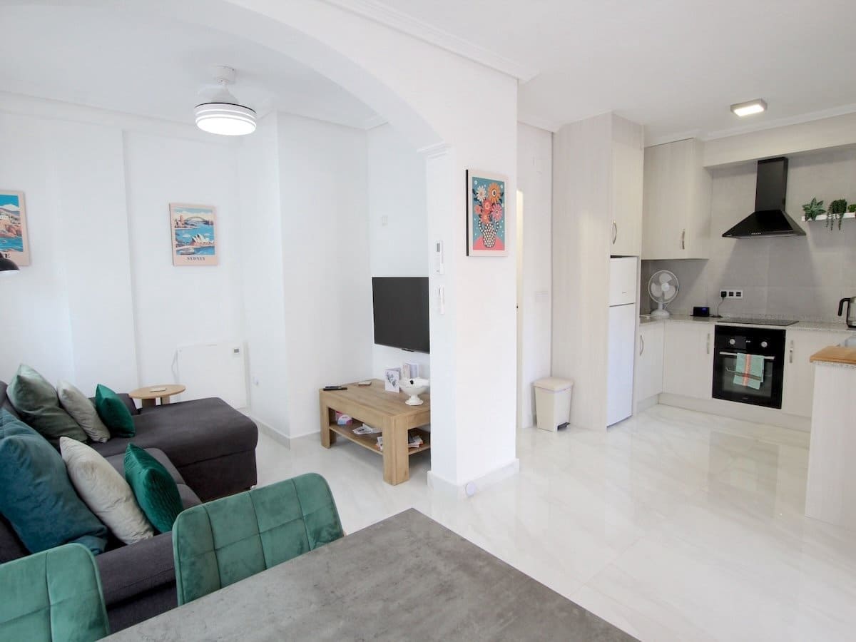 2 quarto Casa em Banda para venda em Cabo Roig com piscina garagem - 249 999 € (Ref: 10125041)