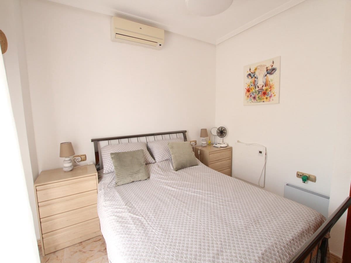 2 quarto Casa em Banda para venda em Cabo Roig com piscina garagem - 249 999 € (Ref: 10125041)