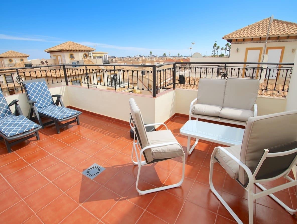 2 quarto Casa em Banda para venda em Cabo Roig com piscina garagem - 249 999 € (Ref: 10125041)