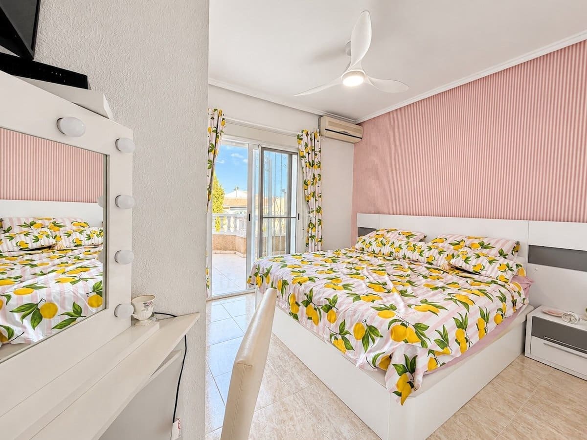 2 quarto Casa em Banda para venda em Ciudad Quesada com piscina - 195 000 € (Ref: 10134900)