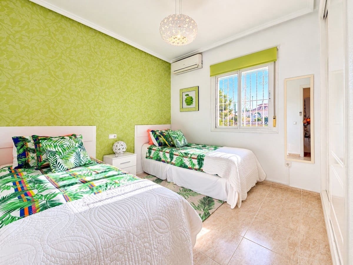 2 quarto Casa em Banda para venda em Ciudad Quesada com piscina - 195 000 € (Ref: 10134900)