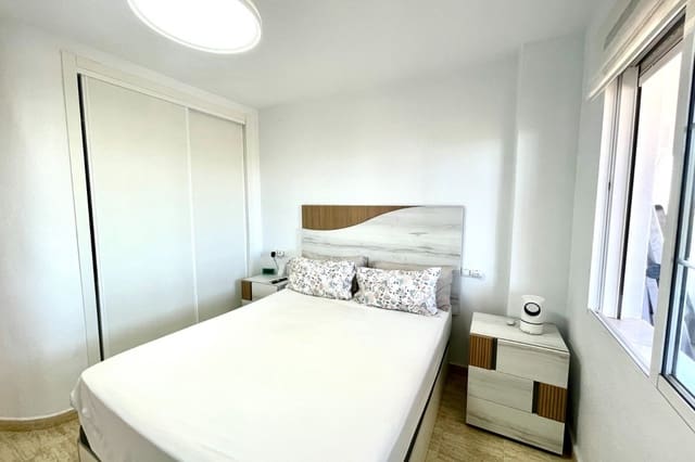 3 chambre Appartement à vendre à La Siesta, Torrevieja avec piscine - 156 500 € (Ref: 10136586)