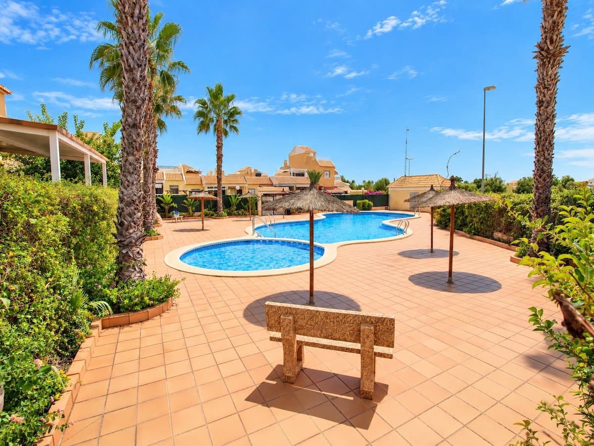 3 sovrum Hus till salu i Ciudad Quesada med pool garage - 239 950 € (Ref: 10136740)