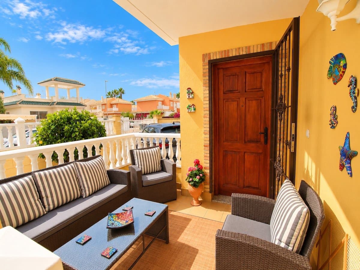 3 sovrum Hus till salu i Ciudad Quesada med pool garage - 239 950 € (Ref: 10136740)