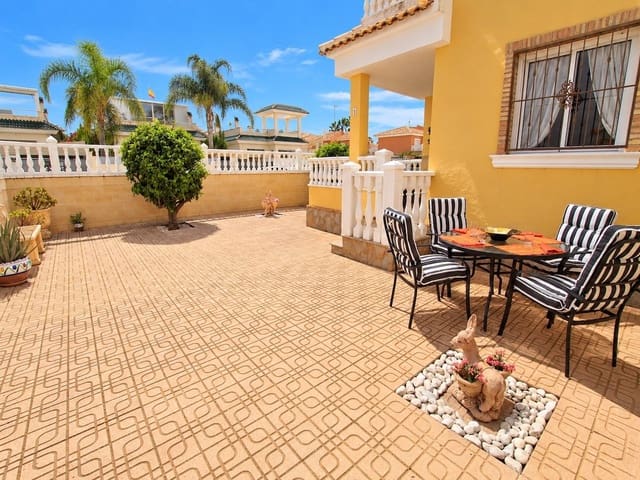 3 soveværelse Byhus til salg i Ciudad Quesada, Rojales med swimmingpool garage - € 239.950 (Ref: 10136740)