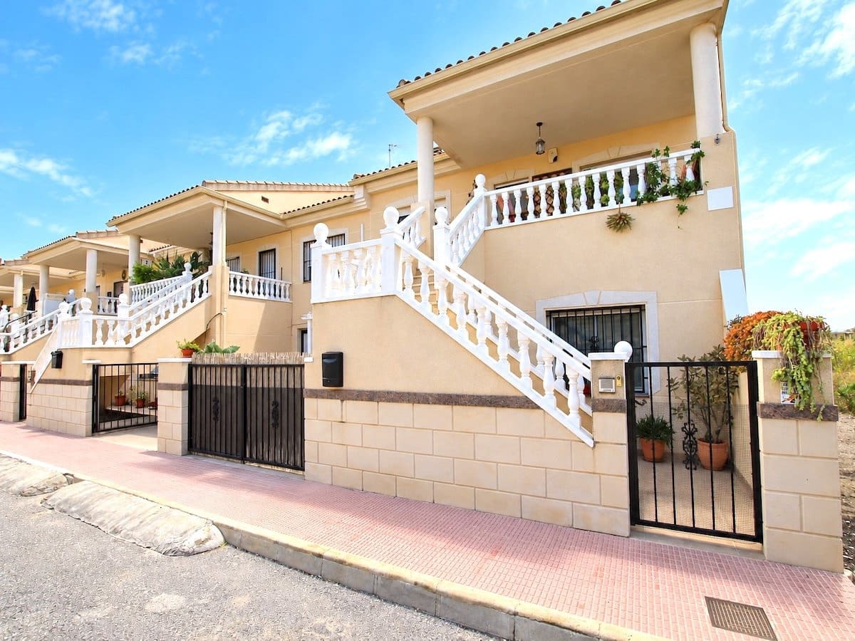 4 chambre Maison de Ville à vendre à Daya Vieja avec piscine garage - 265 000 € (Ref: 10145082)