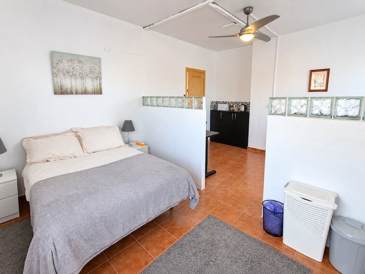 4 chambre Maison de Ville à vendre à Daya Vieja avec piscine garage - 265 000 € (Ref: 10145082)