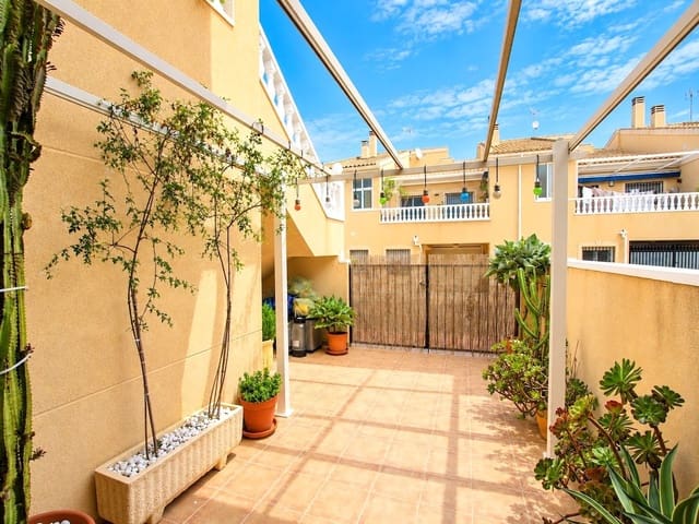 4 chambre Maison de Ville à vendre à Daya Vieja avec piscine garage - 265 000 € (Ref: 10145082)
