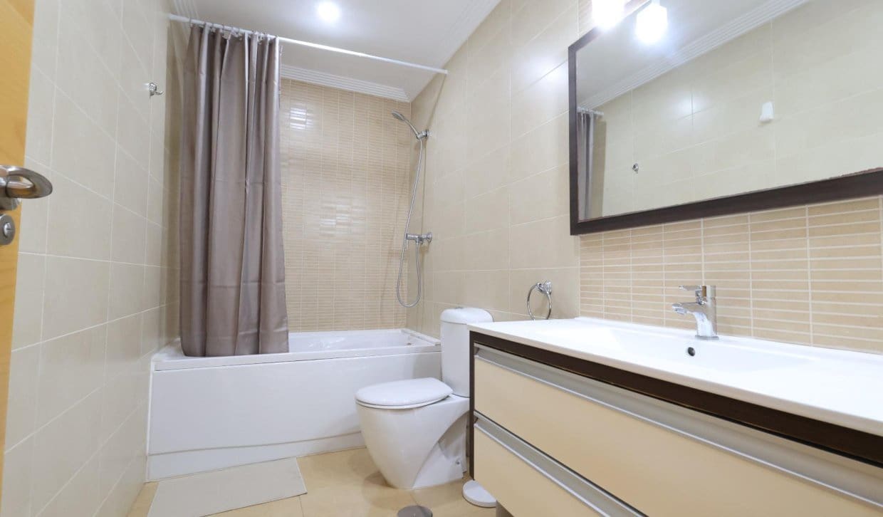 2 bedroom Apartment for sale in Cabo Roig with pool garage - € 216,000 (Ref: 10145217)