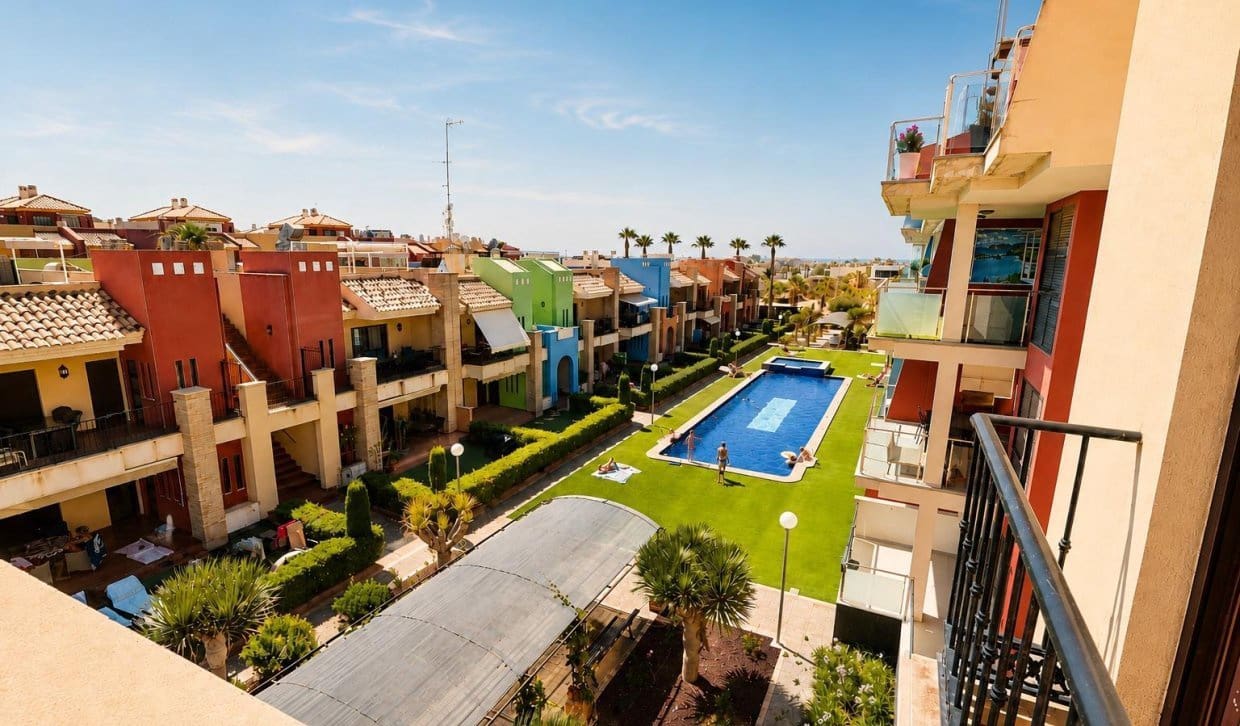 2 bedroom Apartment for sale in Cabo Roig with pool garage - € 216,000 (Ref: 10145217)