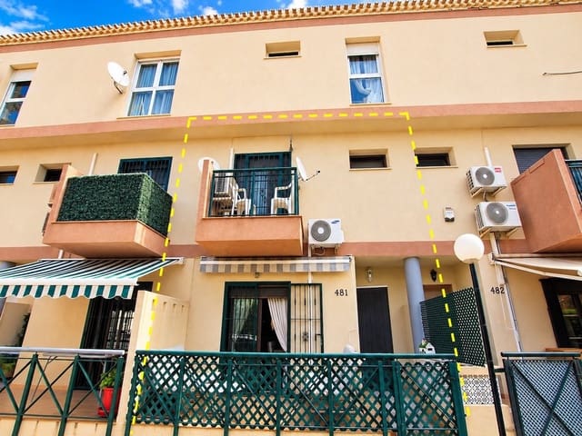 3 soverom Hus til salgs i Playa Flamenca, Orihuela med svømmebasseng garasje - € 269 950 (Ref: 10158475)