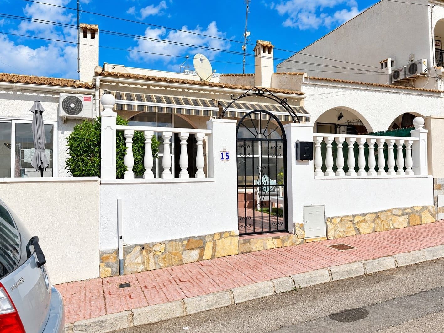 2 bedroom Townhouse for sale in Benijofar - € 169,995 (Ref: 10165382)