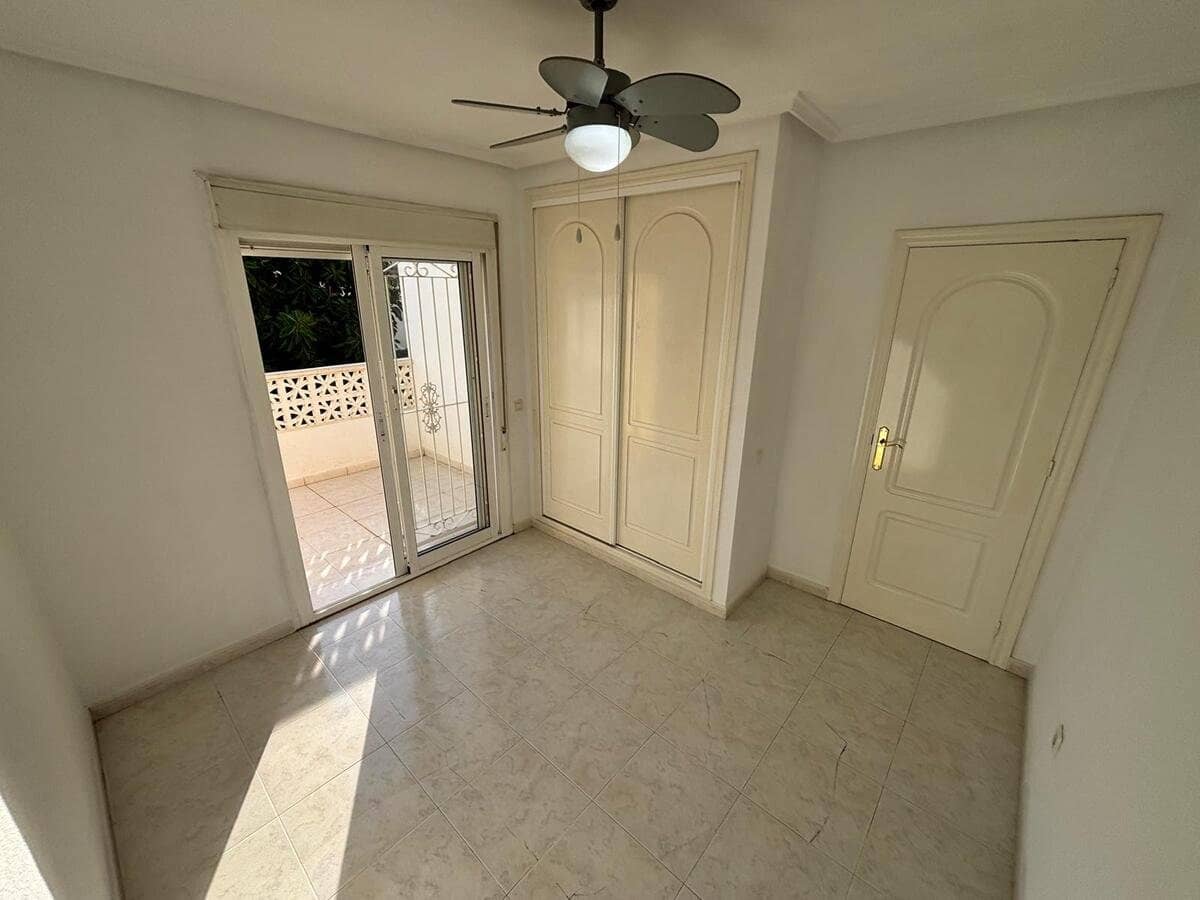 3 bedroom Townhouse for sale in Benijofar with pool - € 225,000 (Ref: 10165471)