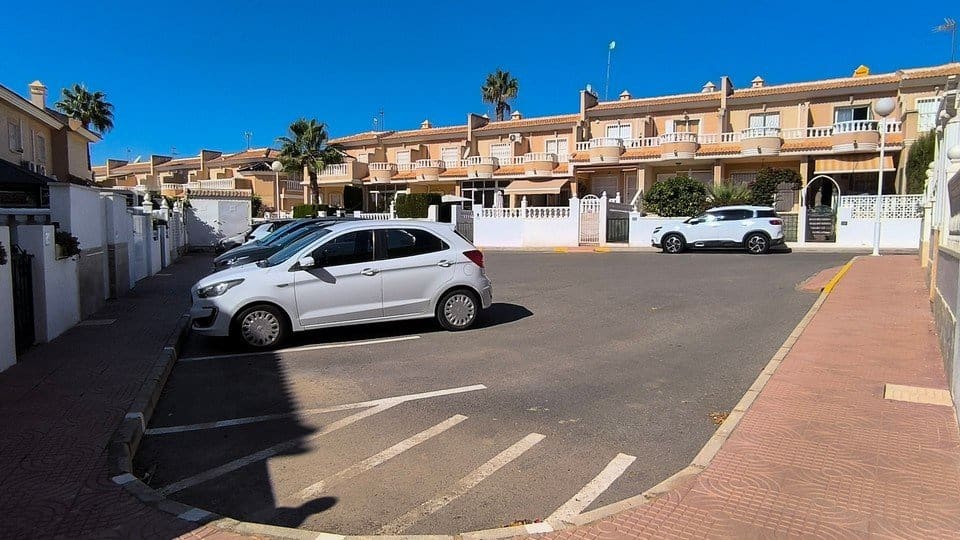 2 bedroom Townhouse for sale in Ciudad Quesada with pool - € 189,950 (Ref: 10165592)