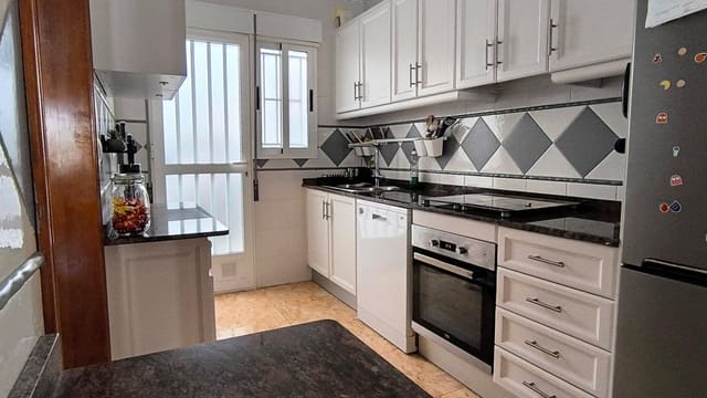 2 soveværelse Villa til salg i El Raso, Guardamar del Segura med swimmingpool - € 275.000 (Ref: 10165593)
