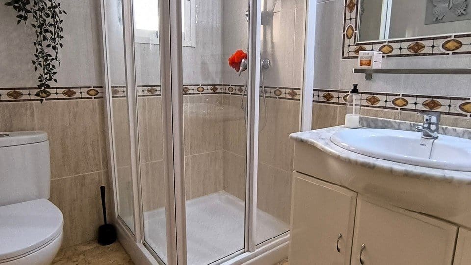 2 soveværelse Villa til salg i El Raso med swimmingpool - € 275.000 (Ref: 10165593)