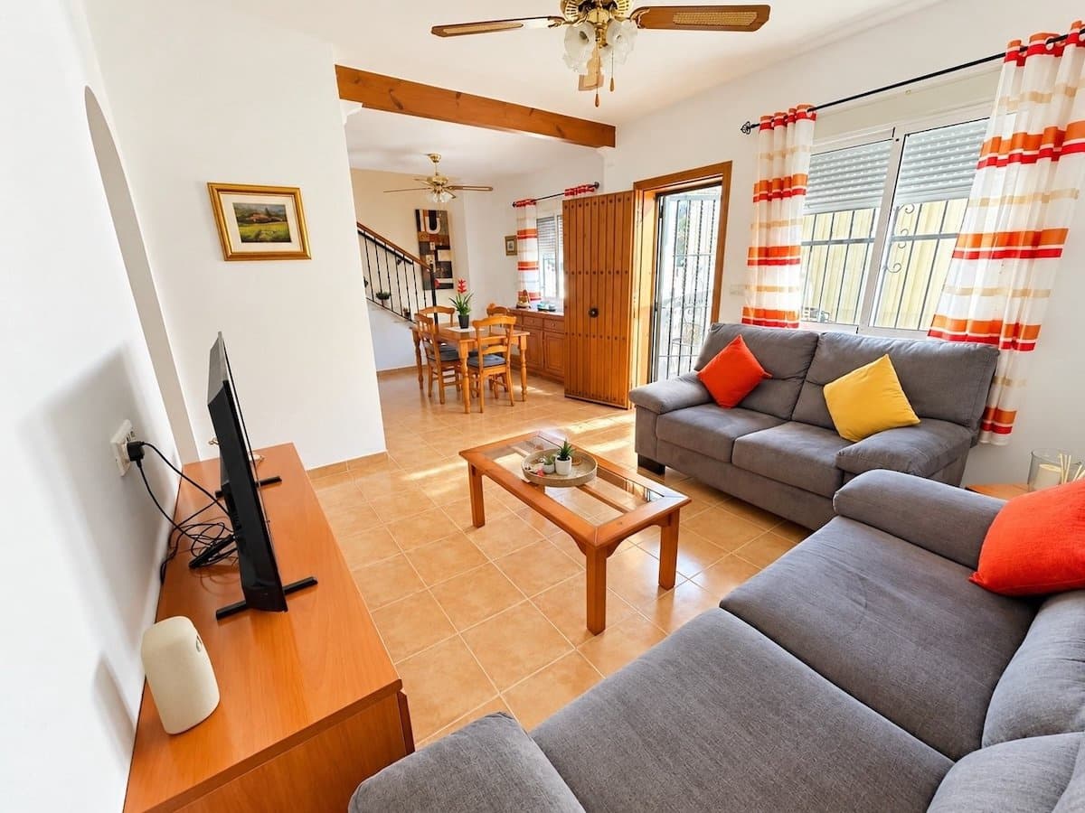 3 bedroom Townhouse for sale in Algorfa with pool garage - € 175,000 (Ref: 10166779)