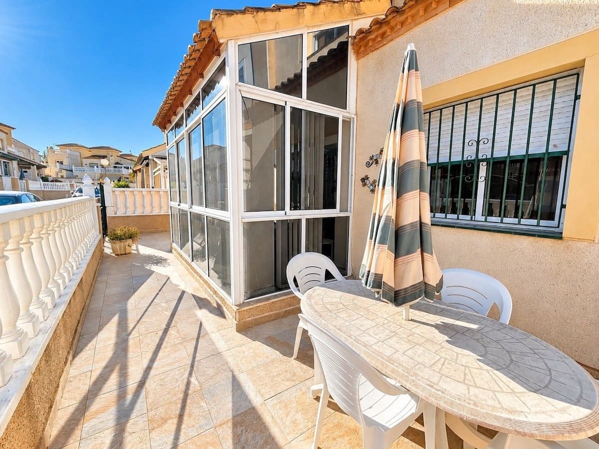 3 bedroom Townhouse for sale in Algorfa with pool garage - € 175,000 (Ref: 10166779)