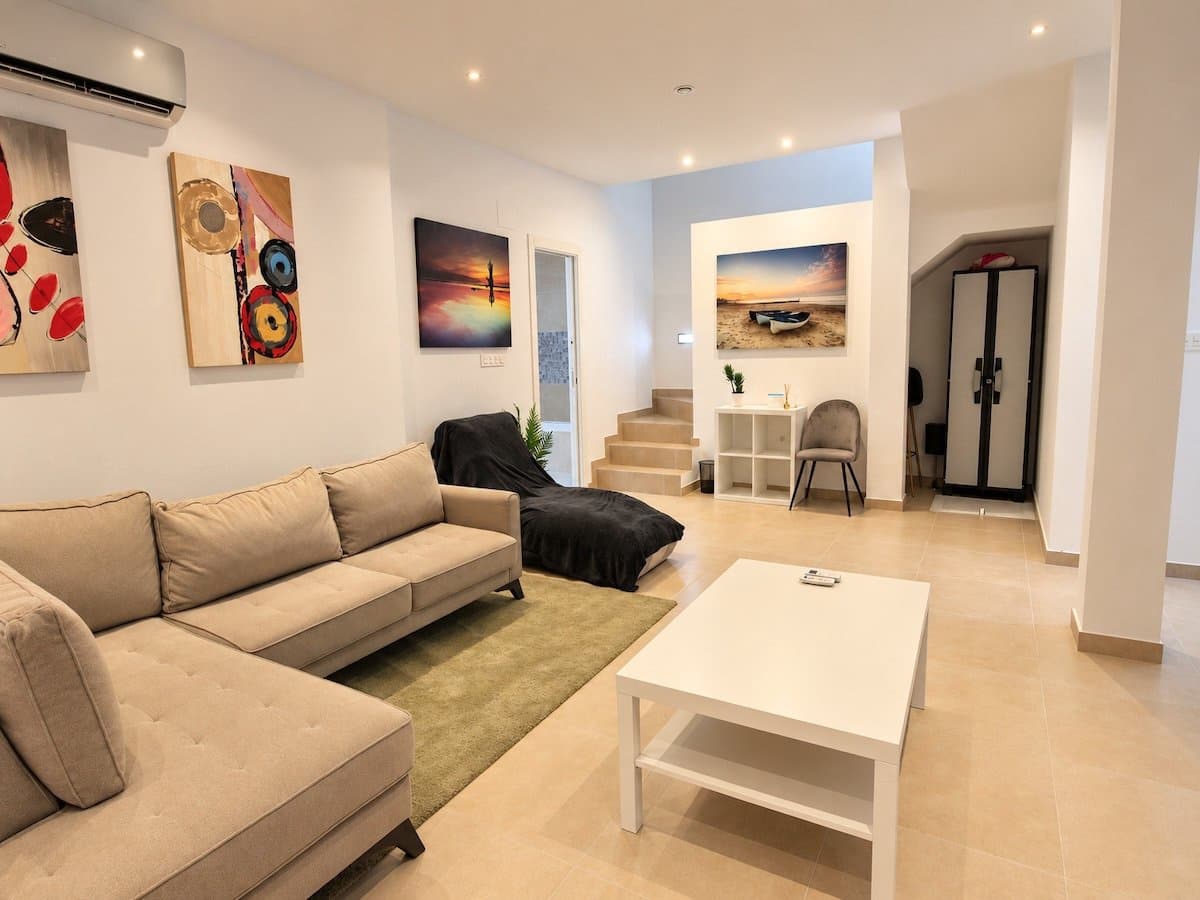 4 bedroom Villa for sale in Benijofar with pool garage - € 420,000 (Ref: 10167466)