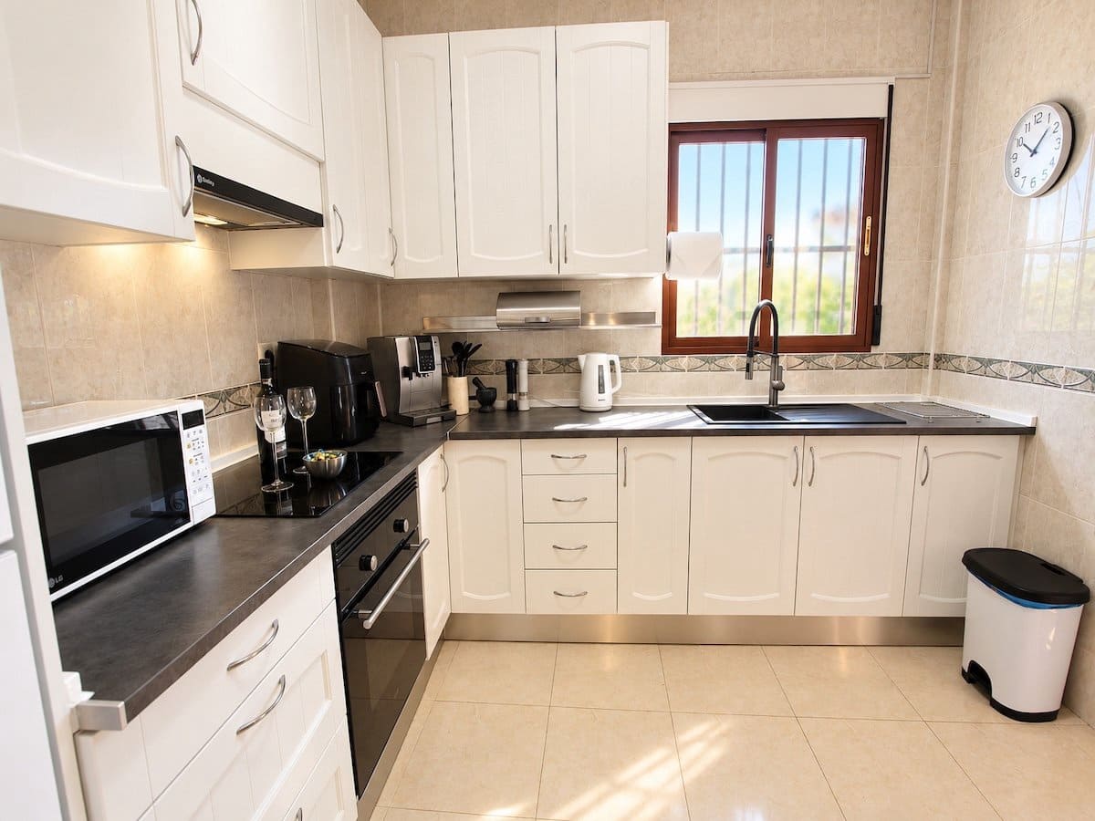 3 bedroom Villa for sale in Formentera del Segura with pool garage - € 399,000 (Ref: 10167581)