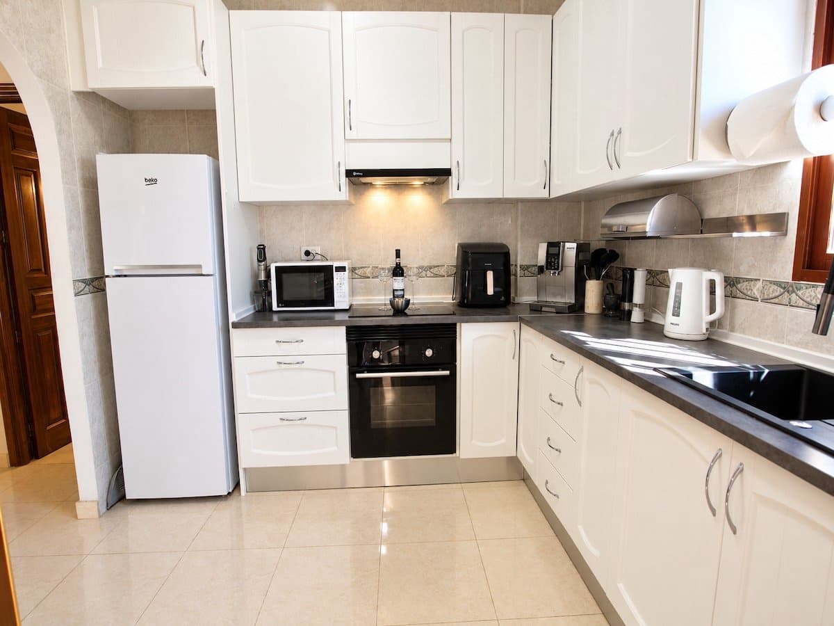 3 bedroom Villa for sale in Formentera del Segura with pool garage - € 399,000 (Ref: 10167581)