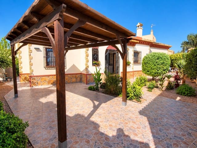 3 Zimmer Villa zu verkaufen in Formentera del Segura mit Pool Garage - 399.000 € (Ref: 10167581)