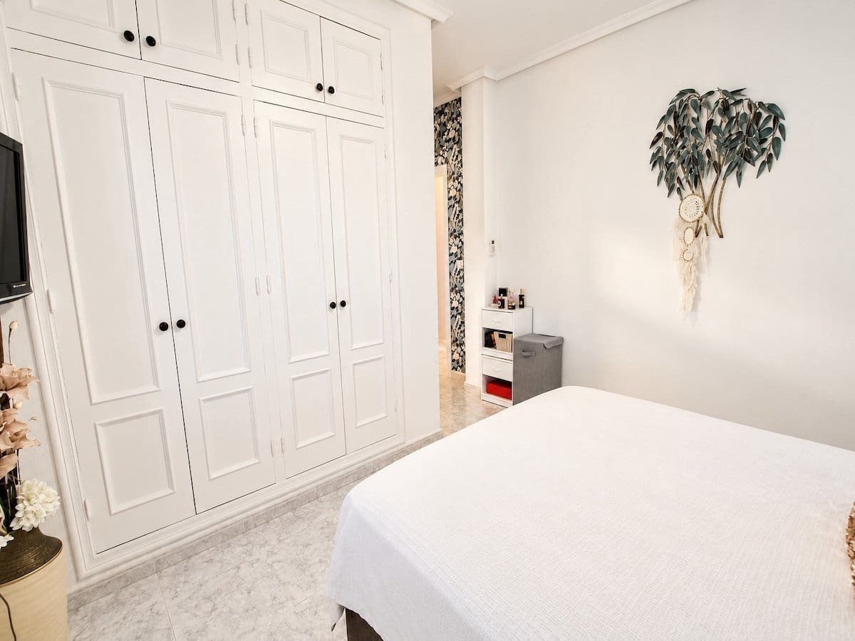 2 soveværelse Villa til salg i Bigastro med swimmingpool garage - € 275.000 (Ref: 10167582)