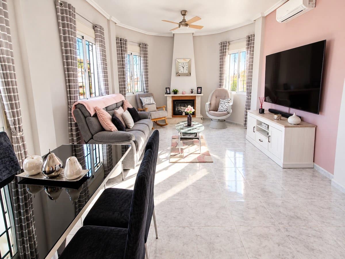 2 soveværelse Villa til salg i Bigastro med swimmingpool garage - € 275.000 (Ref: 10167582)