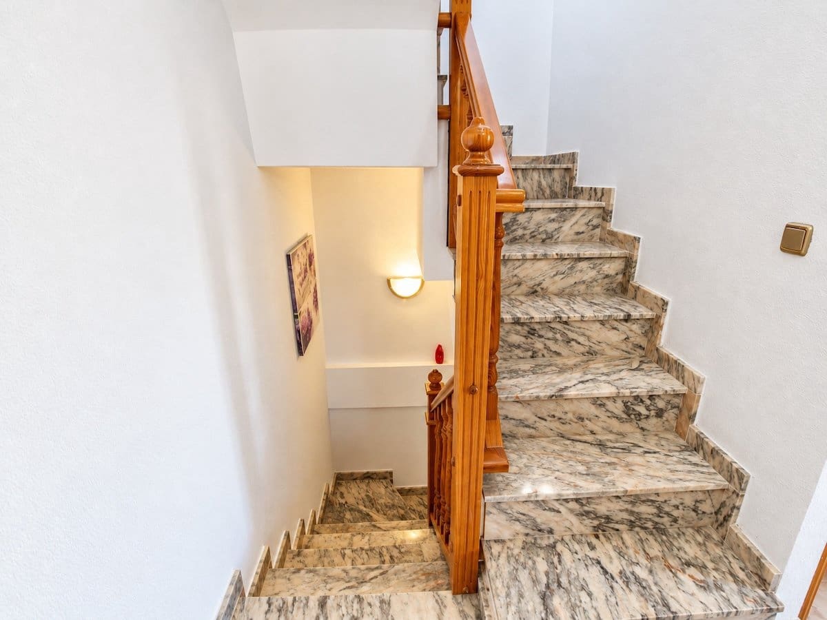 2 soveværelse Byhus til salg i Playa Flamenca med swimmingpool garage - € 215.000 (Ref: 10169381)